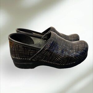 Dansko Black‎ Silver Professional Clog
